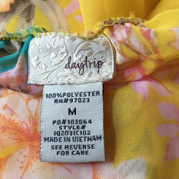 Yellow top - Picture 3 of 3